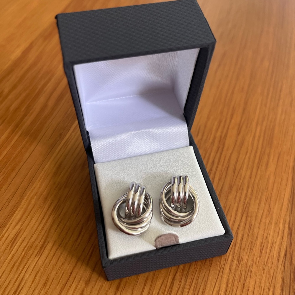 NWT STERLING SILVER Stud Earrings with 2 Year Protection & Care Plan